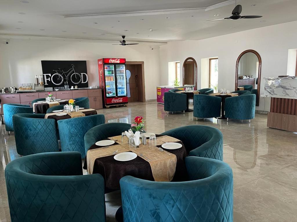 Hotel Eco Park Rewa Exterior photo